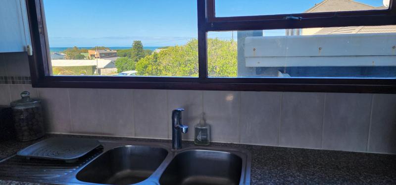 2 Bedroom Property for Sale in Kleinbaai Western Cape